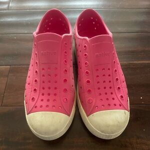 Native Jeffersons Slip-On Sneakers, used, size J3